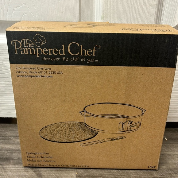 The Pampered Chef Kitchen Pampered Chef Springform Pan Poshmark